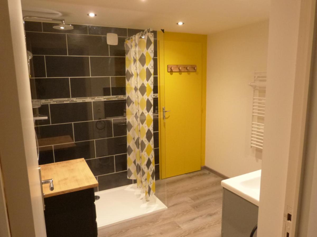 Logement Spacieux Rez-De-Chaussee, Jardin, Stationnement Devant, A 5 Minutes A Pied Du Centre De Sarlat Vila Exterior foto